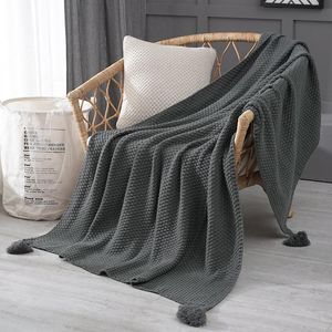 Coperte Coperta semplice moderna grigia per il tempo libero Coperta per divano da ufficio modello pisolino pausa pranzo fine asciugamano.