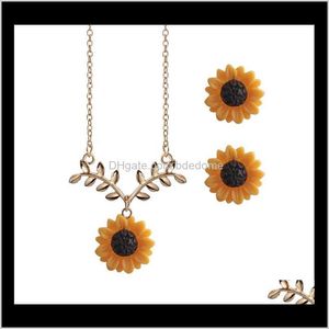 Necklaces & Pendants Jewelry Drop Delivery 2021 Blingbling Sunflower Leaf Flower Pendant Clavicle Chain Necklace Earring Set Branch Three-Pie