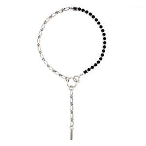 YIAN Set di braccialetti con collana corta con nappe a catena di strass neri 2021 collana da donna con cuciture in metallo a vento freddo1