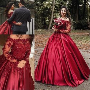 2021 Dubai Burgund Abendkleider Schulterfrei Langarm Applikationen Spitze Perlen Satin Prom Ballkleid Frauen Formales Verlobungskleid