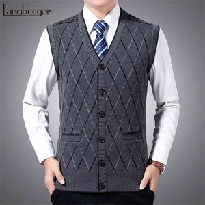 Moda marki swetry męskie swetry kamizelki bez rękawów slim fit bluters dzianiny jesień koreański styl casual odzież męski 210818