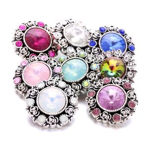 Wholesale Rhinestone fastener 18mm Snap Button Retro Rose Flower Clasp Metal charms for Snaps Jewelry Findings suppliers snapper