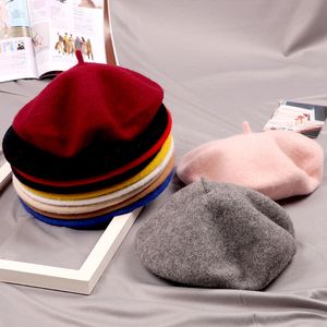 Dzieci Berets Pure Colors Woolen Hat Beaskiery Moda Retro Ośmiokątna Czapka Miękkie Czapki Beret Tversatile Artist Caps Jesień Zima Najnowsze Styl WMQ1184