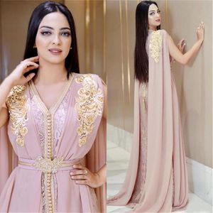 2021 New Blush Pink Beaded Muslim Long Evening Dresses Luxury Dubai Moroccan Kaftan Dress Chiffon V Neck Formal Gown Evening Party Dresses