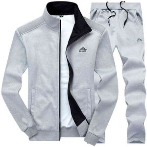 Men Tracksuit Casual Solid Striped Zipper Sets 2 Pc Jackets + Pants Male Spring Autumn Sportswear Sporting Suit Outwear 210806