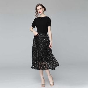 Frauen Sommer Designer Vintage Schwarz Party Robe Zwei Stück Set Weibliche Elegante Sexy Floral Pailletten Rock Und Gestrickte Tops Anzug 210525