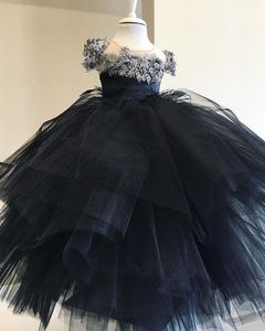 Gorgeous Black Girls Dresses Ruffles Appliqued Flower Girl Sukienka na Wesela Dzieci Zroszony Księżniczka Birthday Ball Suknie