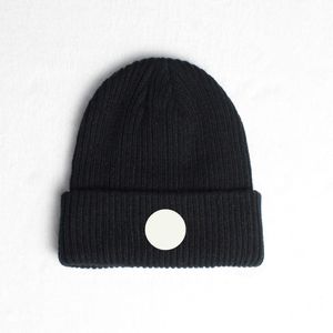 2021 New France moda uomo designer berretti cofano invernale beanie cappello di lana lavorato a maglia più berretto di velluto Skullies maschera più spessa berretti con frange cappelli uomo