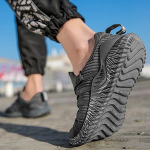 2021 Высококачественные мужские женские вязаные бегущие спортивные туфли черные розовые серые дышащие комфортные пары наружных тренеров кроссовки большой размер 35-46 y-h1503