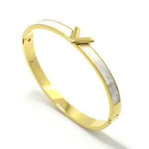 2021 Kadın Bilezik Altın Tasarımcı Mücevherat V Barkly Paslanmaz Çelik Beyaz Kabuk Basit Tılsım Düğün Nişan Gelin Hediye Kadın Bilezikler Bangles