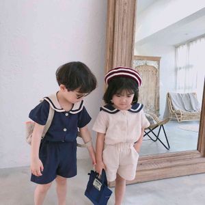 Japanese style Summer boys girls fashion kindergarten clothes sets kids cotton linen soft sailor collar T shirt and shorts 2pcs 210508