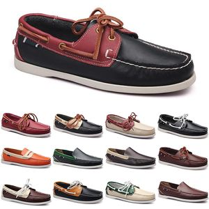 Mocassini casual Scarpe in pelle da uomo Sneakers in tessuto Fondo basso Taglio classico Scarpe eleganti triple Bred Uomo Tr 28 s