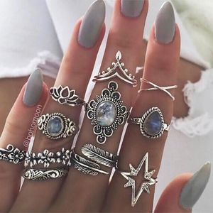 Klusterringar 10st/Lot Crystal Midi Set Boho Silver Color Knuckle Jewelry Leaf Geometric Gypsy Romantic Ring