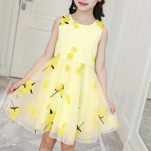 Verão 2021 New Princess Dress Childrens Roupas Bordado Doce Printing Dress Moda Roupas Coreanas Criança Meninas Amarelo Vestido Q0716