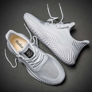 Scarpe da uomo 2021 Sneakers Trendy Bianco traspirante Uomini Original Casual Light Walking Big Size 47 Man Tennis Scarpe Zapatillas Hombre H0901