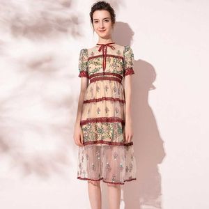 Kvinnor Sommarkluk Runway Mode Vintage Floral Broderi Mesh Overlay Elegant High Waist Party Lång Klänningar 210529