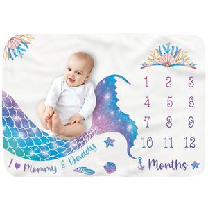 赤ちゃん生まれのマイルストーンブランケット月の写真を撮る白い青のピンクの美しさの魚背景子供の子供たちはフランネル毛布をカバー