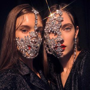 Moda Cadılar Bayramı Tam Yarım Maske Kristal Takı Bildirimi Bling Gümüş Renk Gece Kulübü Oval Facemask Set Dans Partisi