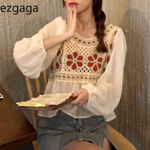 Ezgagaレースパッチワークブラウス女性花甘い春の新しいファッション中空韓国のシックなシャツガールクロップトップ210430