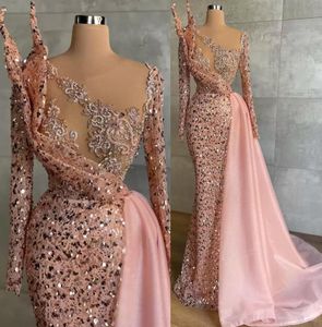NY!!! 2022 Rosa aftonklänningar Långärmade sjöjungfrun Juvel Neck Beaded Sparkly Sequins Custom Made Tulle Sweep Train Prom Party Gown Vestidos 2022 Designer CG001