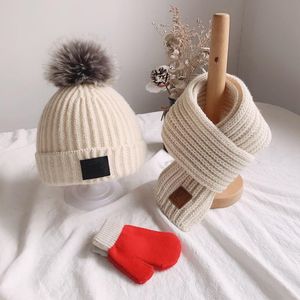 Berets Baby Hat Autumn And Winter Children Scarf Set Boys Girls Cute Knitted Wool Fashion Designer For Kids