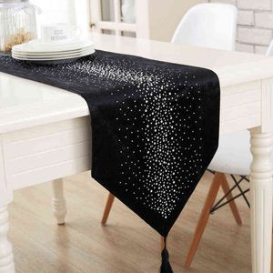 Runner da tavolo nero puro con diamante in basso con bling Modern Table Runner Ironing Diamond 2 strati Runner Tovaglia diamante 211117