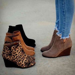 Pointed Toe Booties Winter Women Leopard Ankle Boots spetsar upp skorplattform höga klackar kilar skor kvinna bota feminina x0424