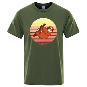 Asmak Karikatür toptan satış-Bir Şubeden Asılı Tembellik Adamın T Gömlek Boy S XXXL Giysi Karikatür Moda Erkekler Gömlek Yaz Vintage T shirt Erkek T Shirt