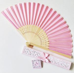 100 pcs Personalized Wedding Favors and Gifts for Guest Silk Fan Cloth Weddings Decoration Hand Folding Fans + Printing SN2452