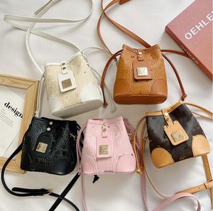 Mini Bolsas Meninas Corda Bucket Bolsas Europa e América Mostrar Bebê Cross Body Bag Zero Wallet