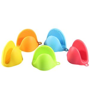 2021 Bolo Bakeware Resistente ao calor Silicone Forno Luva dedo Curto Mão Clipe Forno Mitt Convenient Pot Holder