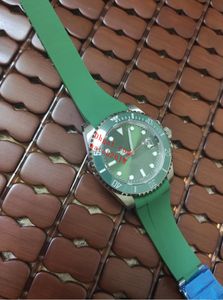 Luxury Mens Watches 40mm 116610 Green Dial Luminous Sapphire Glass Calendar Mechanical Automatic Steel Bezel Rubber Strap Waterproof Watch