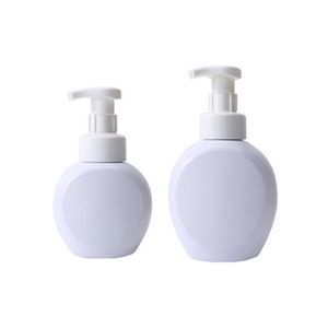 Refillable Plastic Bottle Round Shoulder Shape PET 300ml 500ml White Lotion Pump Empty Packaging Cosmetic Shampoo Bottles 10oz 17oz