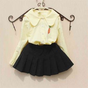 Autumn Long Sleeve Shirt for Big Kids Cotton Turn-down Collar Lovely Carrot Emboridery Tops Girls Blouses Princess Clothes 210622