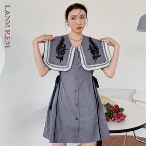 女性のドレスセーラーカラー半袖刺繍シングルブレストドレス緩いフィットファッション夏2H281 210526