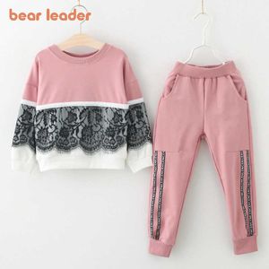 Bear líder meninas vestuário conjuntos de primavera meninas ativas roupas rendas crianças roupas desenhos animados impressão camisolas calças terno 3-7Y 210708