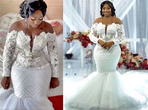 2021 plus storlek arabiska aso ebi lyxiga sjöjungfrun spets bröllopsklänningar kristaller långa ärmar vintage brudklänningar zj264