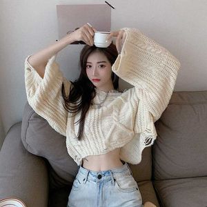 Design Solid Loose Retro Hollow Out Batwing Sleeve Sweater Women Short Top 210615