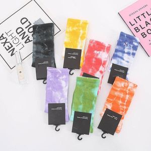 Fashion Tie Dye Knee High Sock Printing Cotton Long Crew Socks Street-style Printed with Tags For Man Women