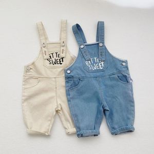 Sommer Kinder Kostüm Kinder Kleine Mädchen Overalls Jungen Jeans Baumwolle Denim Baby Kleidung Overall Beiläufige Lose Strampler Brief 210413