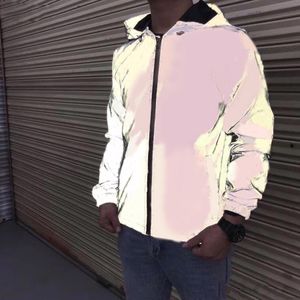 Mens Designers Jacket Casual Hiphop Windbreaker 3M Reflektivjacka Nytt mönster Klassiska varumärkesdesigners Män och kvinnor Lovers Sport Coat Hoo