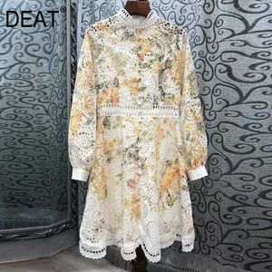 Women Yellow Printing Hollow Embroidery Lace Dress Turtleneck Long Sleeve slim high waist Fashion Spring 7D00721 210421