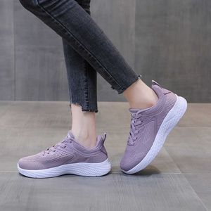 Mulheres que correm sapatos de basquete Hyper Royal University Purle Twist Sneakers Treinadores Tamanho 35-40