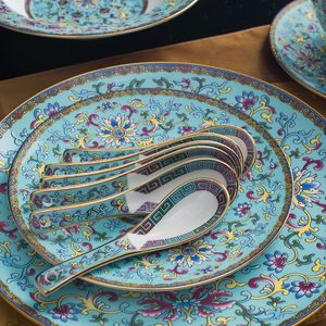 Lüks İmparatorluk Hanehalkı Cloisonne Kemik Çin Yemek Takımı Porselen 86 PCS Oturma Odası Ev Dekorları Açık Mavi Klasik Akşam Yemeği Setleri Altın Jant