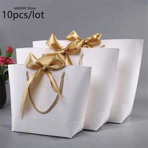 Large Size Gold Present Box For Pajamas Clothes Books Packaging Gold Handle Paper Box Bags Kraft Paper Gift Bag With Handles Dec 211108