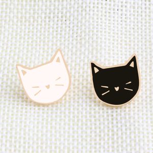 Brooches Animais Preto Gato Branco Metal Esmalte Pins Mulheres Casal Badge Lapela Camisa Denim Acessórios Festival Presente