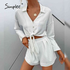 Elegante solide zweiteilige Frauen Anzug V-Ausschnitt Lace-up Top kurze Sets Casual Sommer weiße Taste Damen Anzüge 210414