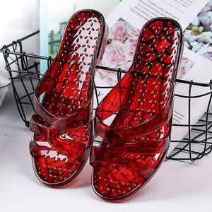 Sandalet Yaz Loafer'lar Kadın Şeffaf Ayakkabı Sığ Peep Toe Jöle Kadınlar 2021 Moda Slaytlar Bayanlar