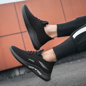 卸売2021トップファッションランニングシューズオフメンズ女性スポーツアウトドアランナーブラックレッドテニスフラットウォーキングジョギングスニーカーサイズ39-44 WY15-808