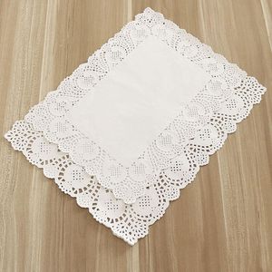 Andere feestelijke feestartikelen White Lace Rectangle Paper Delies Cake Verpakking Pads Bruiloft Servies Decoratie